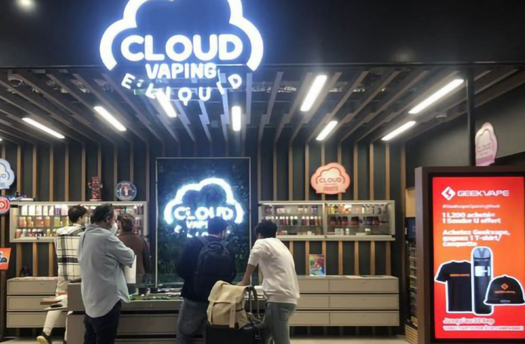 Geekvape Partnered with Cloud Vaping in Paris France